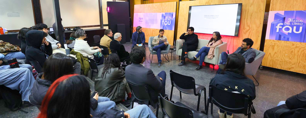 Exitosa primera jornada de la 3ᵃ Feria del Libro FAU