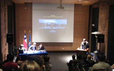 Don Mitchell en la FAU en la Inauguración del Año Académico de la Escuela de Postgrado
