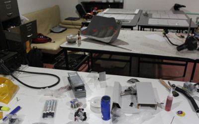 Estudiantes de Diseño destacan en Carrera Solar Atacama con vehículo hecho con colihue