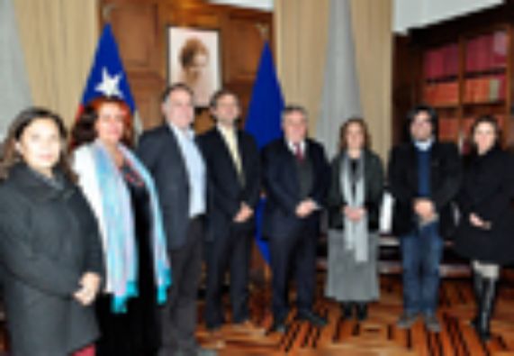 Consorcio Sorbonne Paris Cité y U. de Chile proyectan trabajo colaborativo